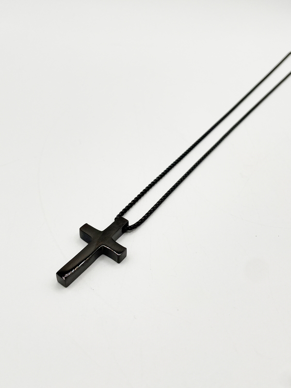 Svnx SVNX Cross Pendant Necklace