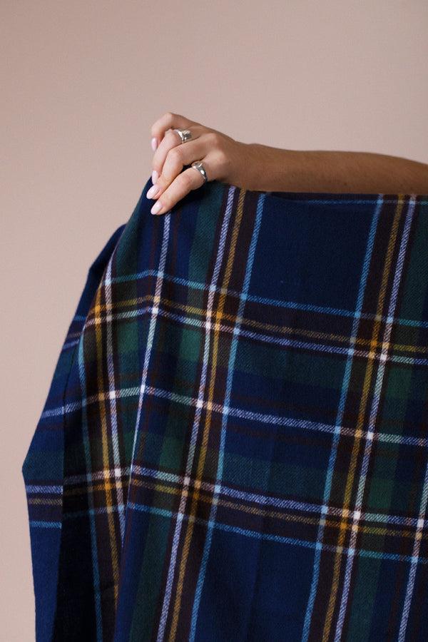 Svnx Tartan Print Scarf In Navy