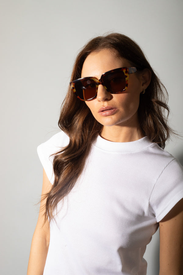 svnx Tortoiseshell oversized cat eye sunglasses