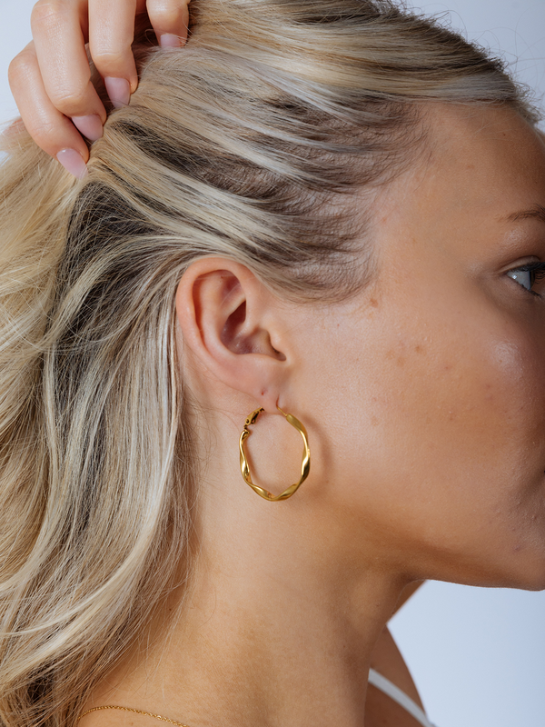 svnx Twist Hoops in Gold - Pouch Included