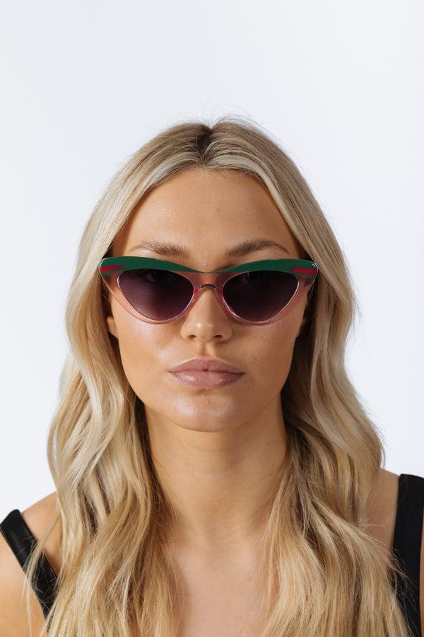 Svnx Two Tone Cat-Eye Sunglasses In Pink Green