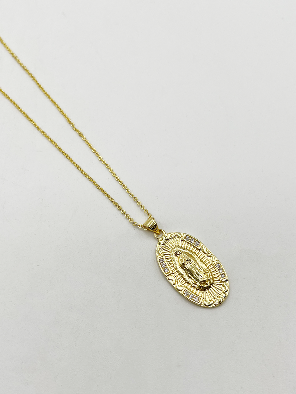 Svnx Virgin Mary Pendant Necklace With Gift Box