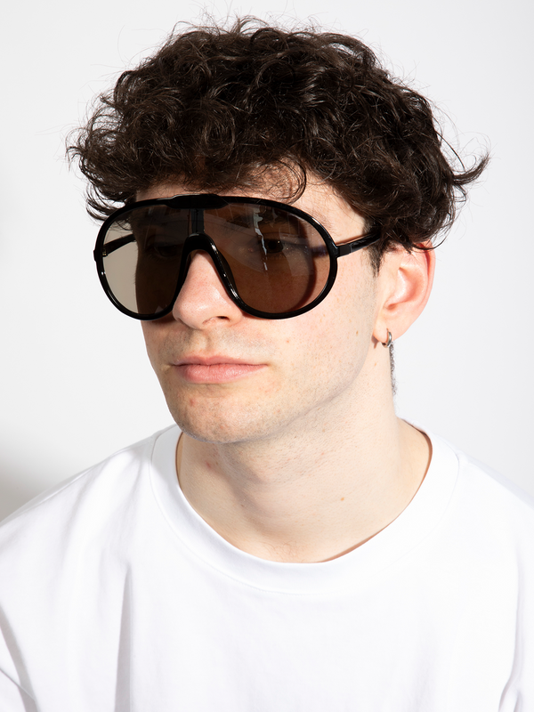 Svnx Wave Mask Sunglasses In Black