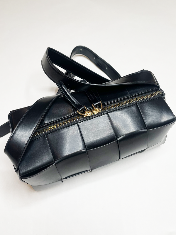 Svnx Woven PU Shoulder Bag In Black