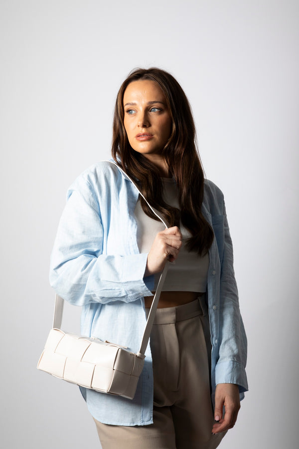 Svnx Woven PU Shoulder Bag In Cream