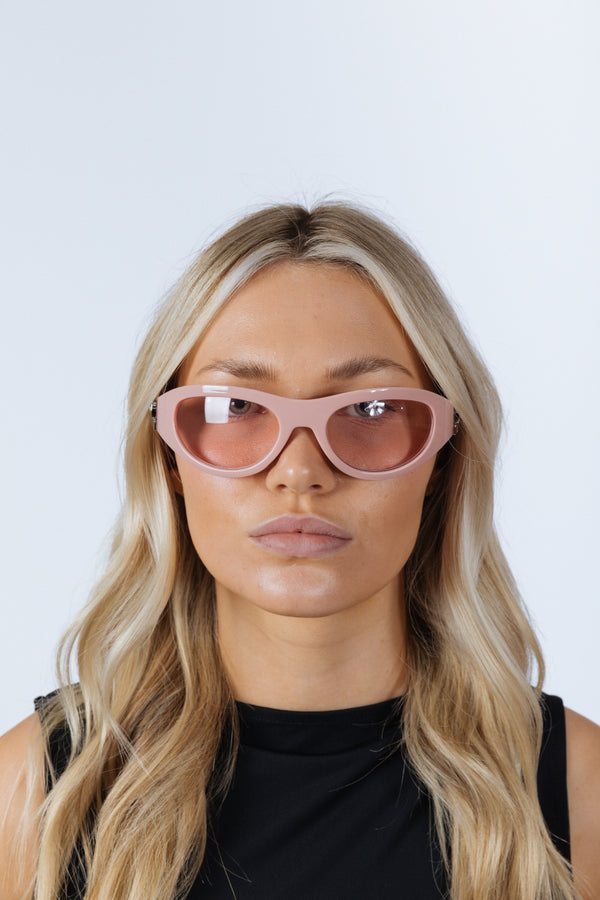 Svnx Wrap Around Racer Bow Sunglasses In Pink