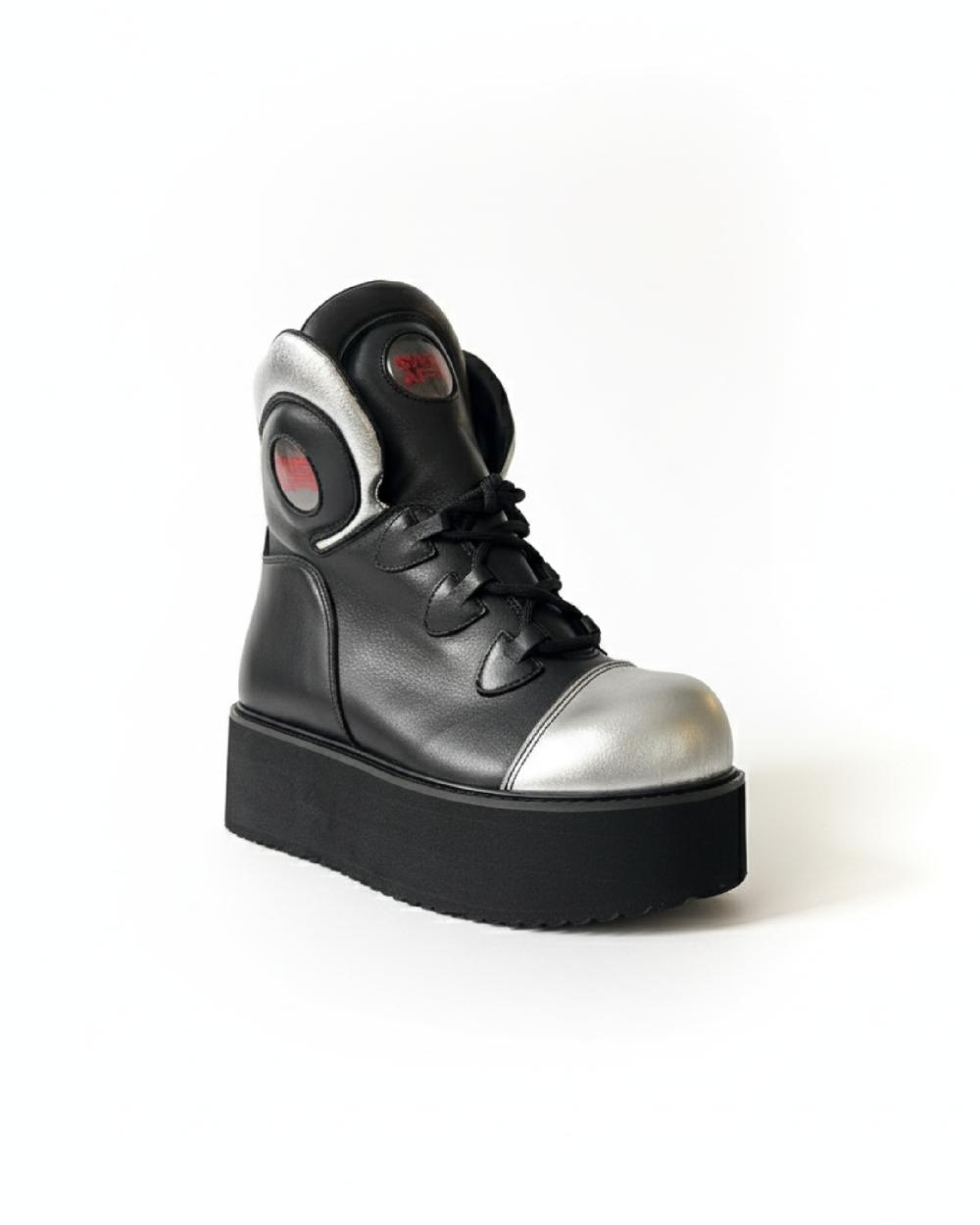 Swear SM Truck 2 - Black & Silver