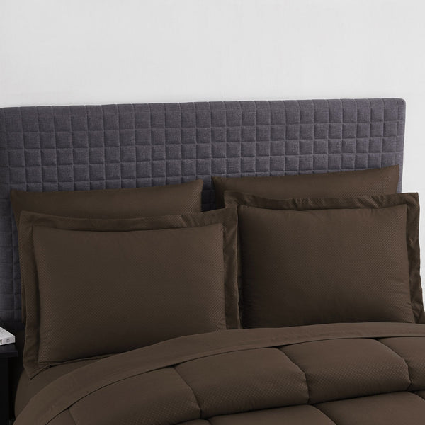 Sweet Home Collection Checkered 8-Piece Bed In A Bag Set