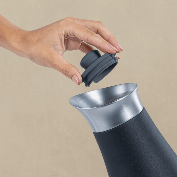 Swell Carafe With Lid