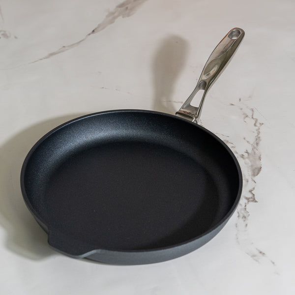 Swiss Diamond HD Nonstick 2-Piece Fry Pan Set With Stainless Steel Handle