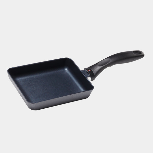 swiss diamond HD Nonstick 5" x 7" Japanese Omelet Pan - Induction
