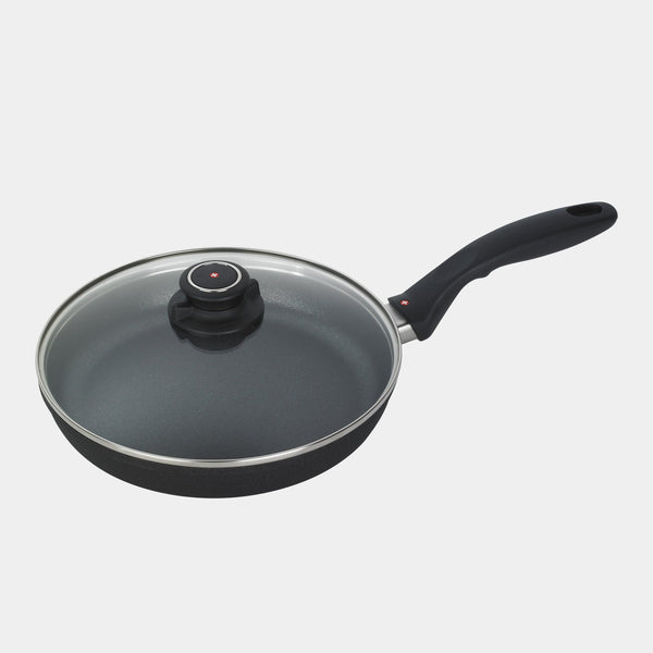 Swiss Diamond HD Nonstick Fry Pan With Glass Lid - Induction