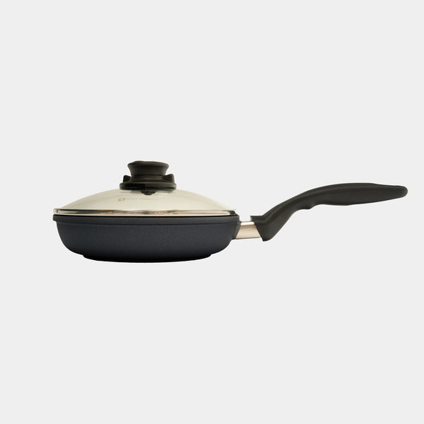 Swiss Diamond HD Nonstick Fry Pan With Glass Lid