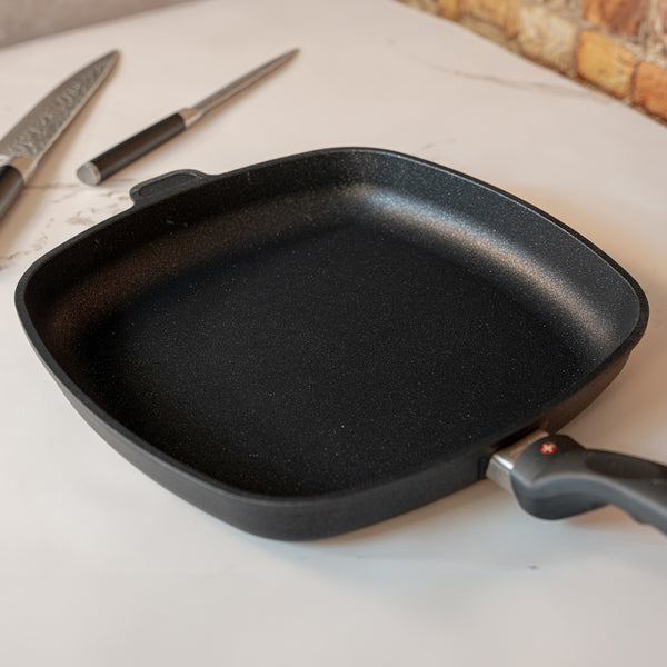 Swiss Diamond XD Nonstick 11" X 11" Square Fry Pan