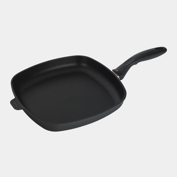 swiss diamond XD Nonstick 11" x 11" Square Fry Pan