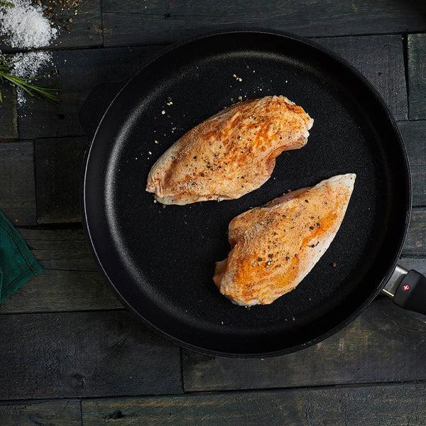 Swiss Diamond XD Nonstick Fry Pan With Glass Lid