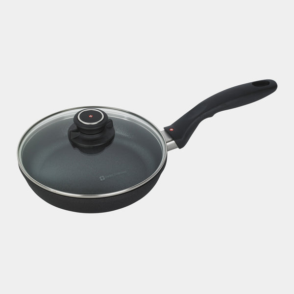 Swiss Diamond XD Nonstick Fry Pan With Glass Lid