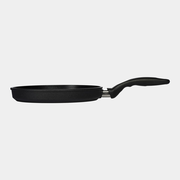 Swiss Diamond XD Nonstick 10.25" Plett Pan - Induction