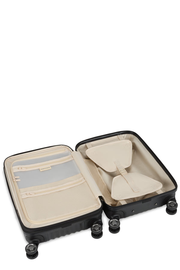 Swiss Gear The Energie Carry On Spinner