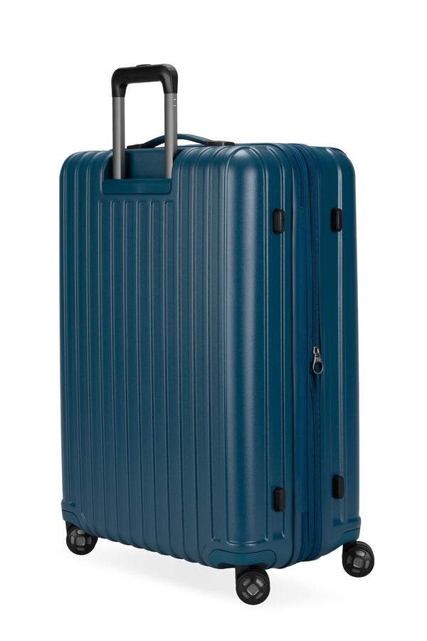 Swiss Gear The Ridge Large Checked Spinner