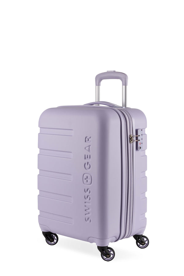 swiss gear The Signature Carry-On Spinner
