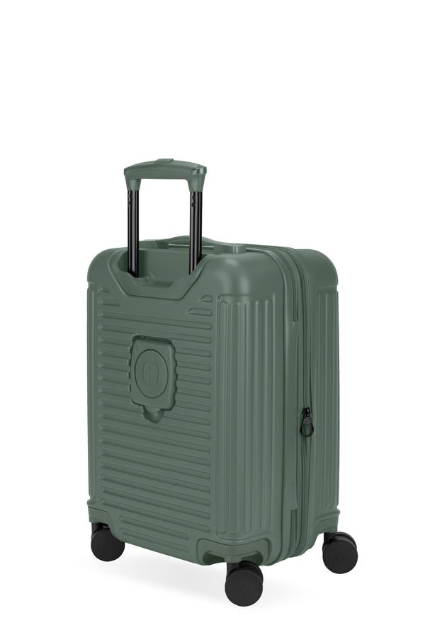 Swiss Gear The Summit Reserve Carry On Spinner