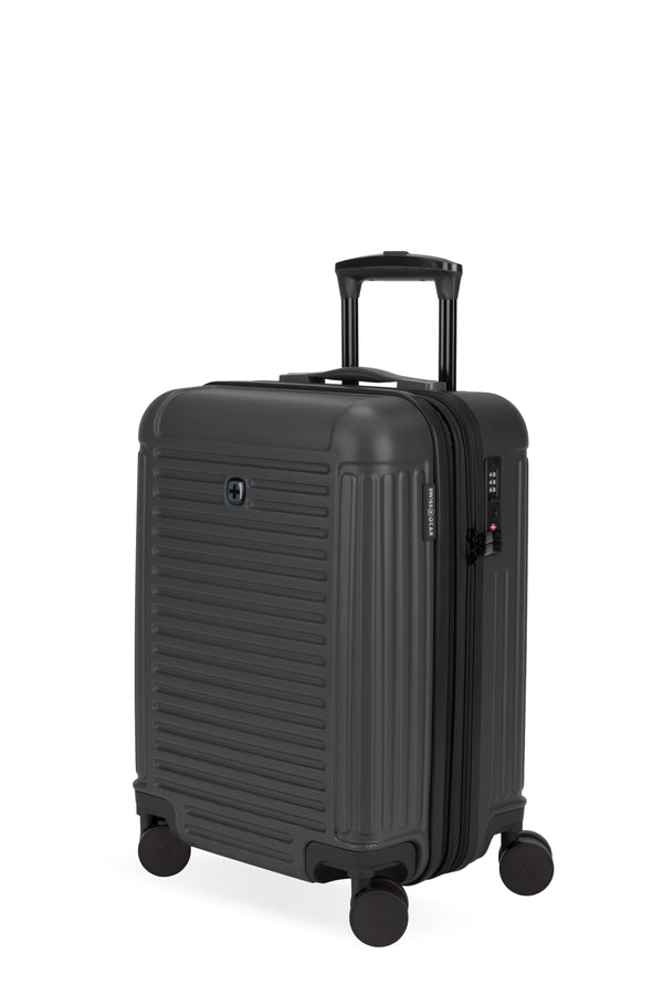 swiss gear The Summit Reserve Carry On Spinner