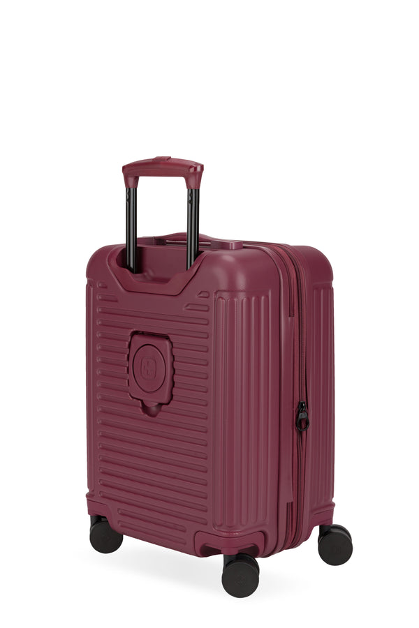 Swiss Gear The Summit Reserve Carry On Spinner