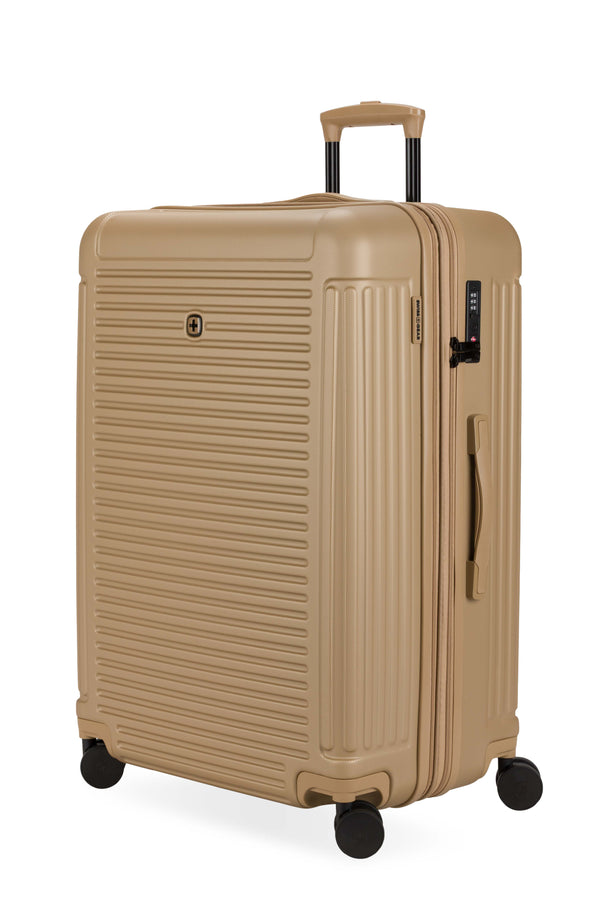 swiss gear The Summit Reserve Large Checked Spinner