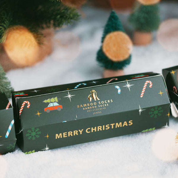 swole panda Motif Christmas Cracker - 2 Pairs of Bamboo Socks (His)