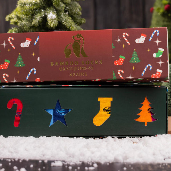 swole panda Red Christmas Drawer Box - 4 Pairs of Bamboo Socks (His)