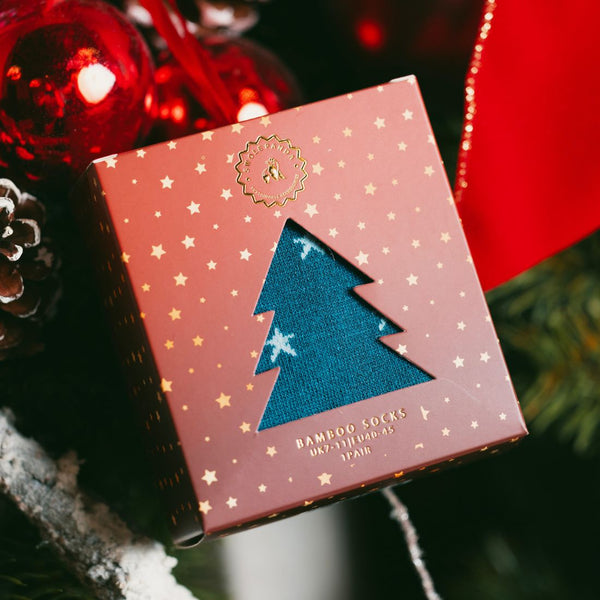 Swole Panda Star Christmas Sock Box - 1 Pair Of Bamboo Socks (His)