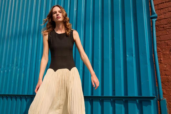 Tach Clothing Giovva Pleated Linen Dress