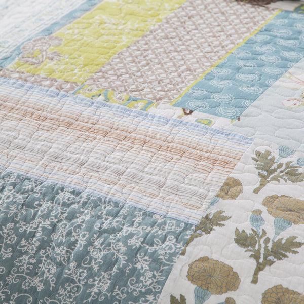 Tache Home Fashion Tache 2-3 Piece Cotton Sky Breeze Pastel Blue Patchwork Quilt Set (JHW-684)