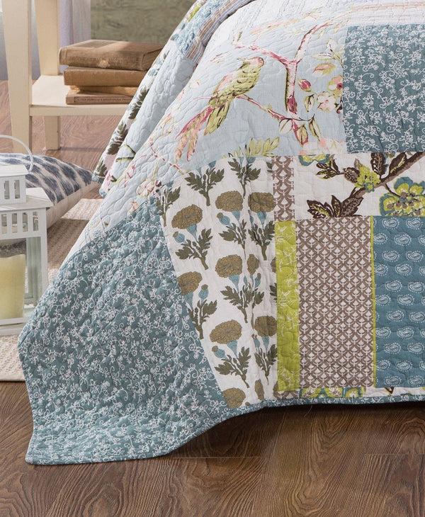 Tache Home Fashion Tache 2-3 Piece Cotton Sky Breeze Pastel Blue Patchwork Quilt Set (JHW-684)