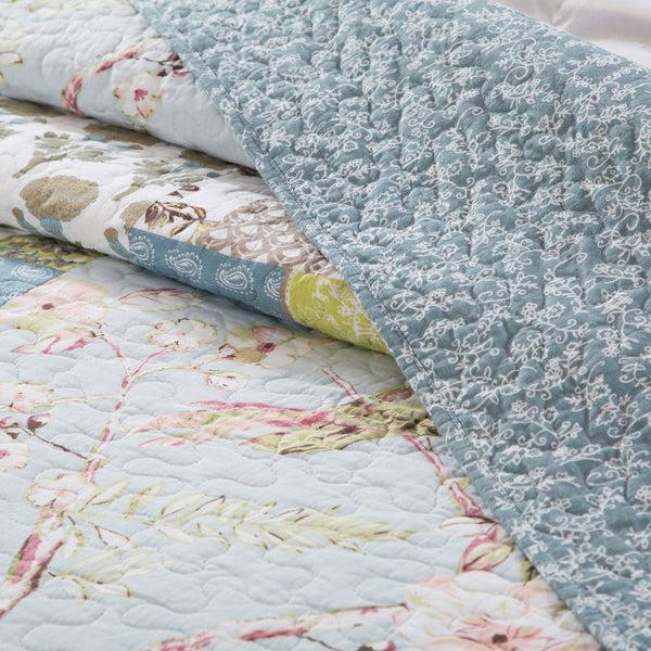 Tache Home Fashion Tache 2-3 Piece Cotton Sky Breeze Pastel Blue Patchwork Quilt Set (JHW-684)