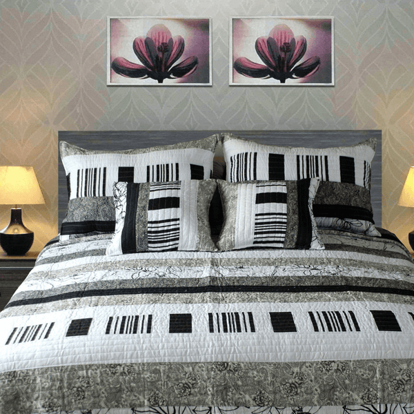 Tache Home Fashion Tache Cotton Black White Gray Modern New York Penthouse Cushion Cover 2-Pieces (DXJ107075)