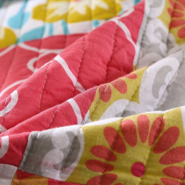 Tache Home Fashion Tache Cotton Dreamy Meadow Patchwork Floral Quilt Set (JHW-568)