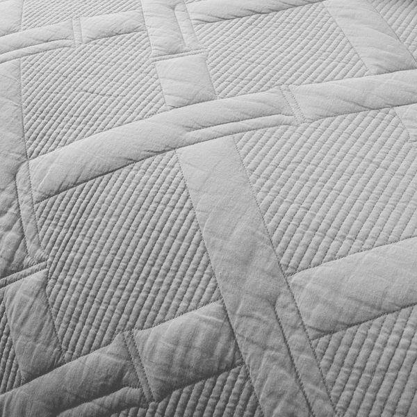 Tache Home Fashion Tache Cotton Light Grey Silver Soothing Pastel Diamond Pillow Sham (JHW-862)