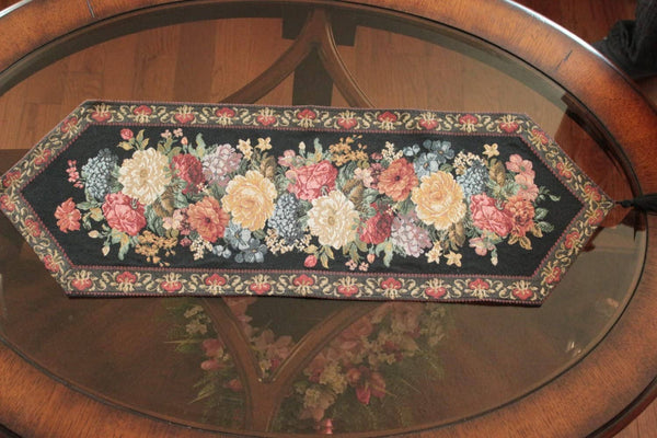 Tache Home Fashion Tache Country Rustic Floral Midnight Awakening Table Runner (3089BL)