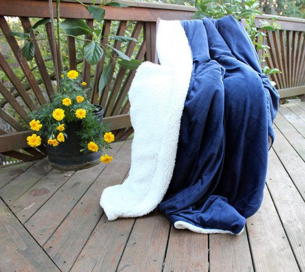 tache home fashion Tache Dark Navy Blue Sherpa Winter Night Micro Fleece Throw Blanket (SMF5060BL)