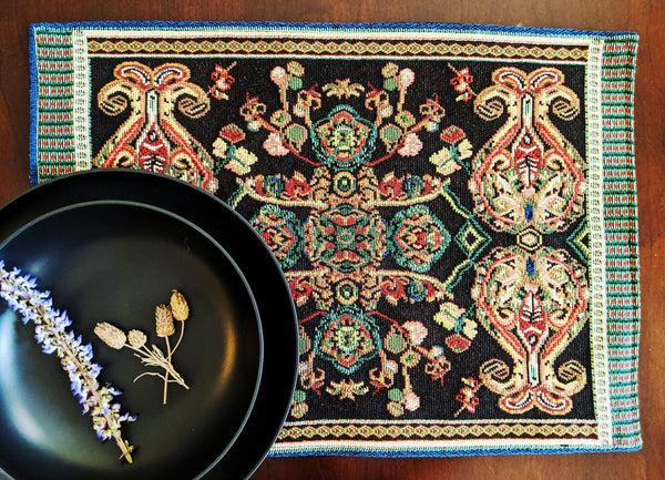 tache home fashion Tache Elegant Black Ornate Paisley Woven Tapestry Placemat Set (18192)