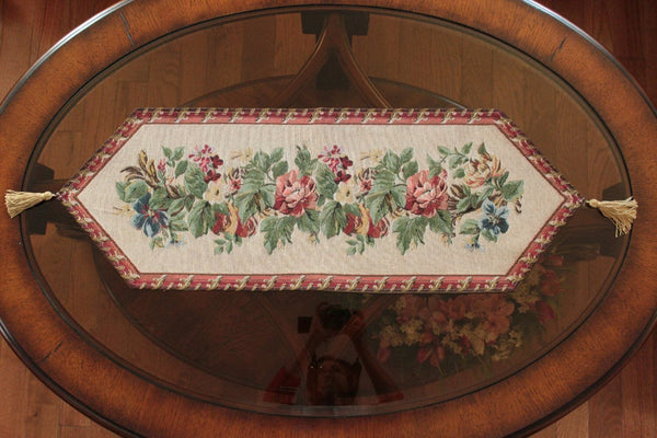 Tache Home Fashion Tache Festive Red Yuletide Blooms Woven Table Runners (5598)