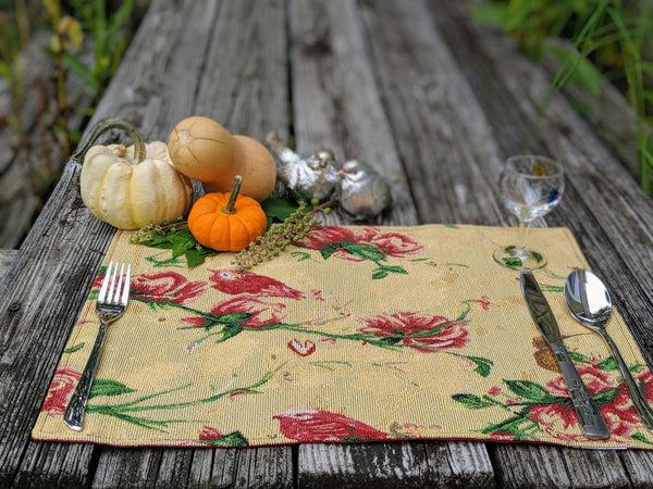 Tache Home Fashion Tache Floral Red Roses Hummingbirds Golden Woven Tapestry Placemat Set (18115)