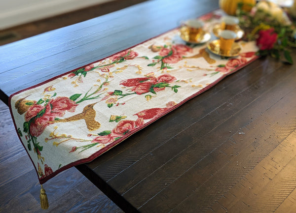 tache home fashion Tache Floral Red Roses Hummingbirds Ivory Woven Tapestry Table Runner (18109) tache home fashion Tache Floral Red Roses Hummingbirds Ivory Woven Tapestry Table Runner (18109)