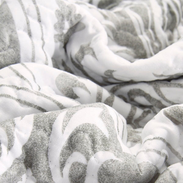 Tache Home Fashion Tache Paisley Damask Matelasse Austere Grey Moon Sky Pillow Sham (TB300-199)