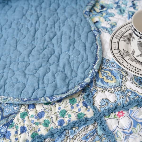 Tache Home Fashion Tache Petal Dance White Blue Floral Vintage Garden Scalloped Cotton Patchwork Quilted Throw Blanket (JHW-646)