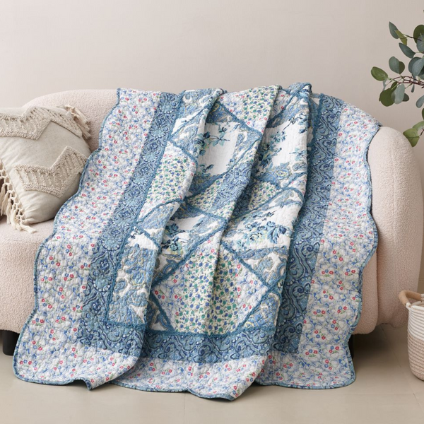 tache home fashion Tache Petal Dance White Blue Floral Vintage Garden Scalloped Cotton Patchwork Quilted Throw Blanket (JHW-646)