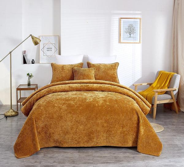 tache home fashion Tache Plush Dreams Melted Gold Waves Velvet Quilt Set (JHW-852Y)