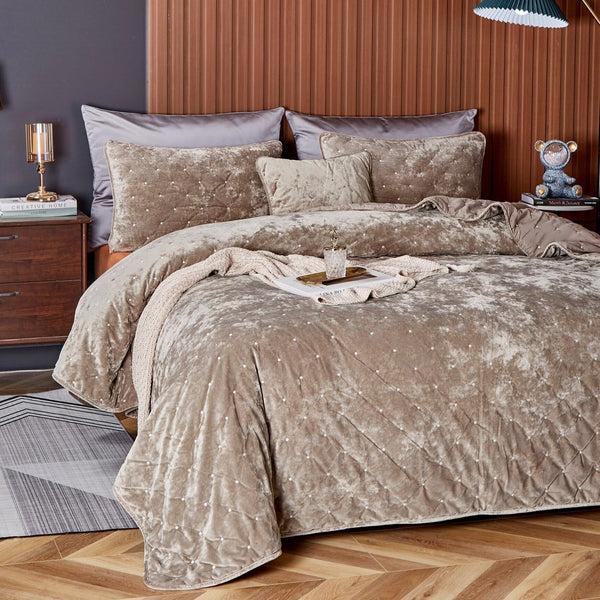 Tache Home Fashion Tache Plush Dreams Sand Taupe Beige Tufted Velvet Quilt Set (JHW-853B)